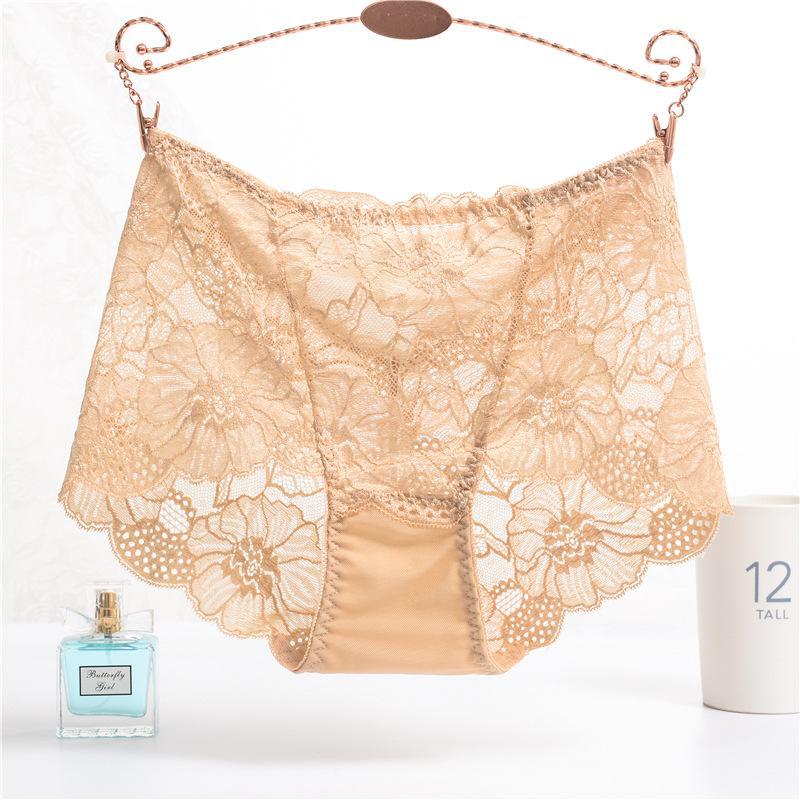 Chiloți transparenți din dantelă cu talie mijlocie, cu crotch din bumbac respirabil și design care ridică șoldul