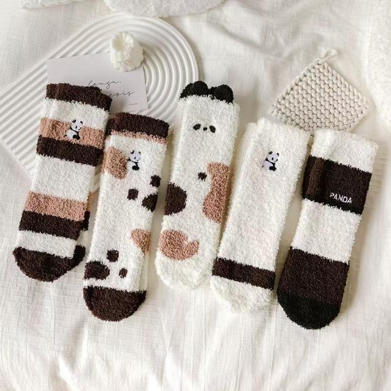 Autumn and Winter Half-fleece Cute Panda Socks for Women, Thickened Coral Fleece Warm Embroidered Cartoon Panda Mid-calf Socks