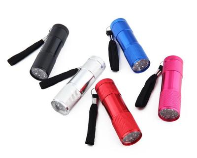 Lanterna Portátil UV de 9 LEDs - Luz Roxa Detector de Dinheiro, 395nm Fluorescente Portátil Liga de Alumínio.