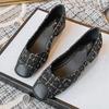 Xiaoxiangfeng single shoes spring and autumn celebrity style light mouth soft sole flat bottom low heel grandma shoes French shoes