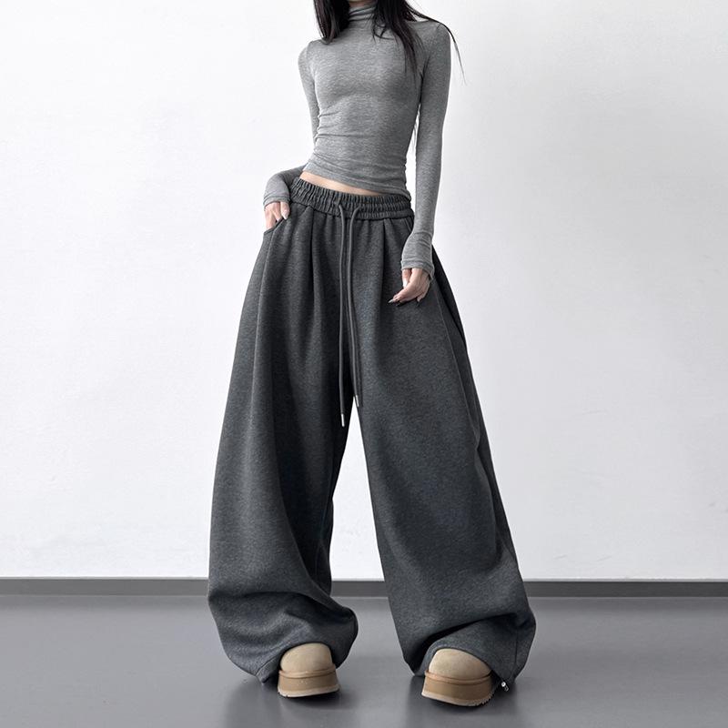 

Women s Black Glutinous Rice Wide-Leg Pants, Autumn/Winter 2025 - Chic Korean Style, Loose Yet Slimming. Small темно-серого