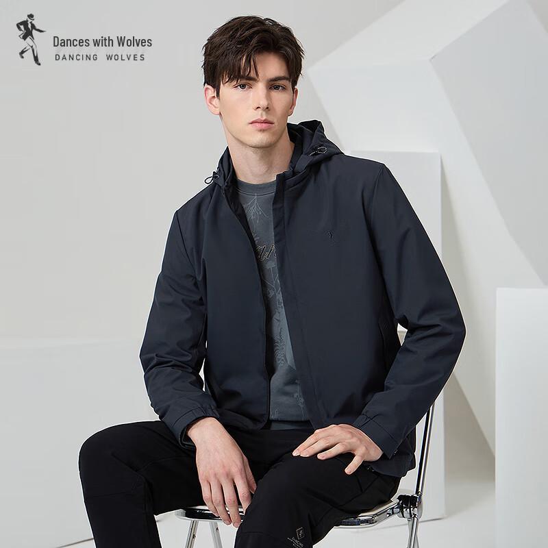 Dancing with Wolves Men's Detachable Hooded Commuter Jacket