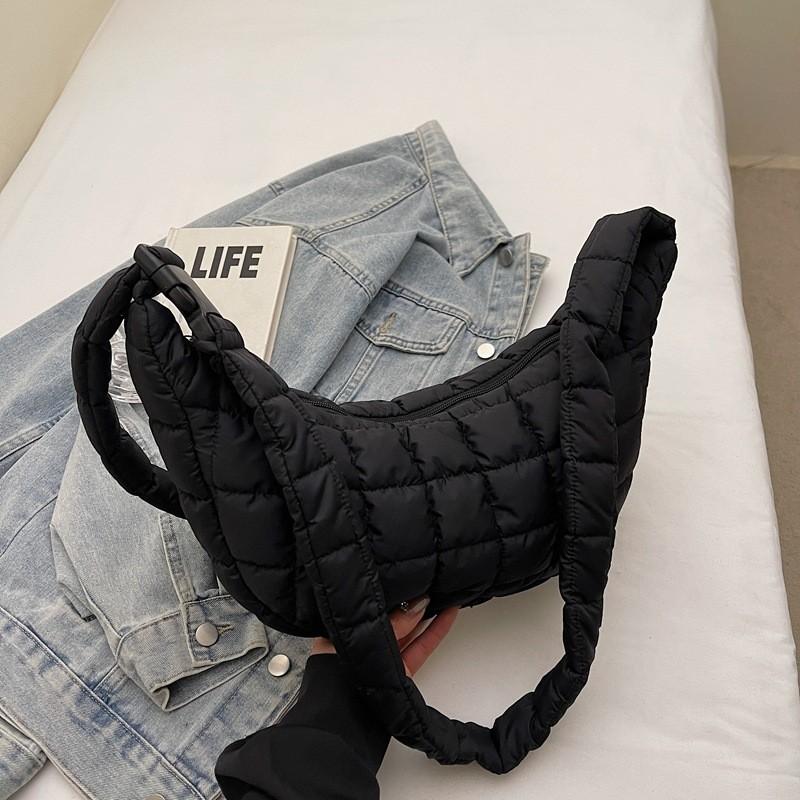 Fashion Cotton Handheld Tote With Quilted Design For Casual Outings