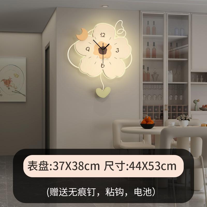 Design Luxury Wall Clock Hanging Nordic Quiet Luminous Minimalist Wall Clock Living Room Modern Reloj De Pared Grande Furniture