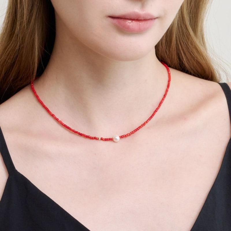 NUOY [14KGF] Vibrant Red Pearl Necklace