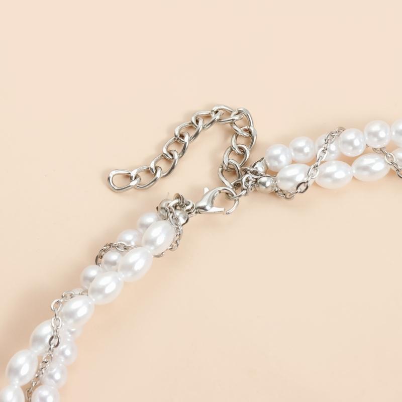Stylish Clavicle Necklace Featuring Floral Accent And Dangling Pearls Comfortable Design Perfect For Daily Outings