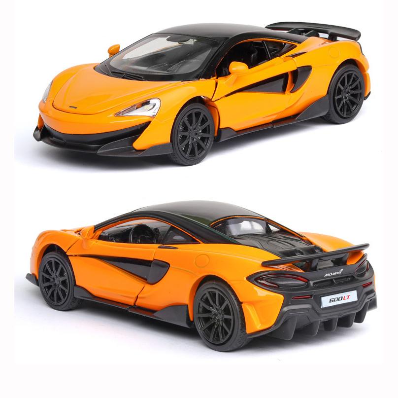 1:McLaren 600LT metallbilmodell i 32 skala, tilbaketrekkbare biler med lyd og lysdioder, Diecast billekebiler, bursdagsgave til gutter og jenter