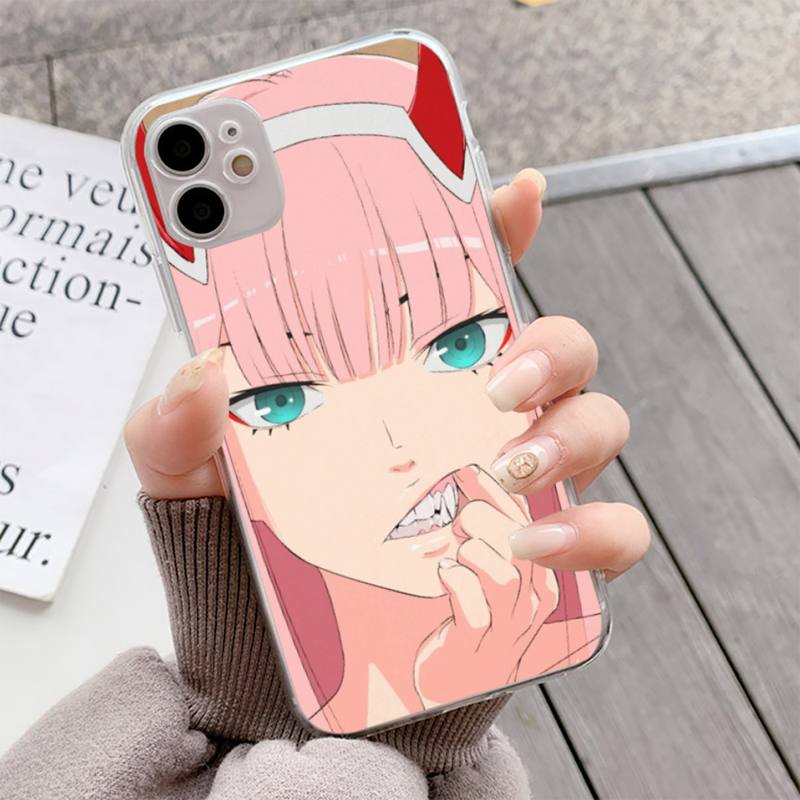 YNDFCNB Zero Two Darling In the FranXX Anime Hard Phone Case for Iphone 13 11 12 Pro XS MAX 8 7 6 6S Plus X 5S SE 2020 XR Fundas