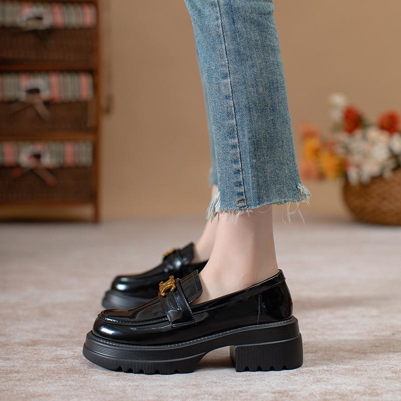 Autumn 2025 Women's Triumph Platform Loafers: Slip-On Chunky Heel Leather Shoes