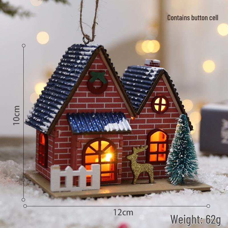 Creative Christmas Tree Decor: Wooden House Ornaments & Family Pendants