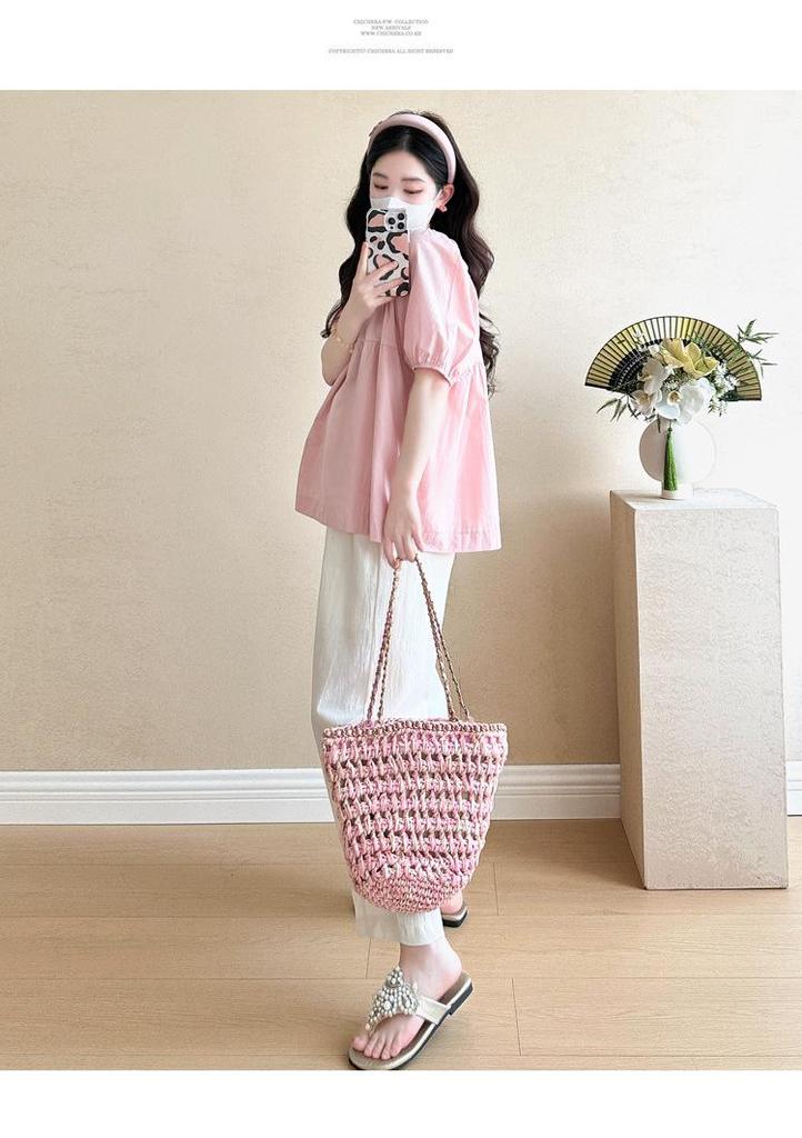 Stylish Maternity Summer T-Shirt Set - Casual Short Sleeve Top for Fashionable Outings