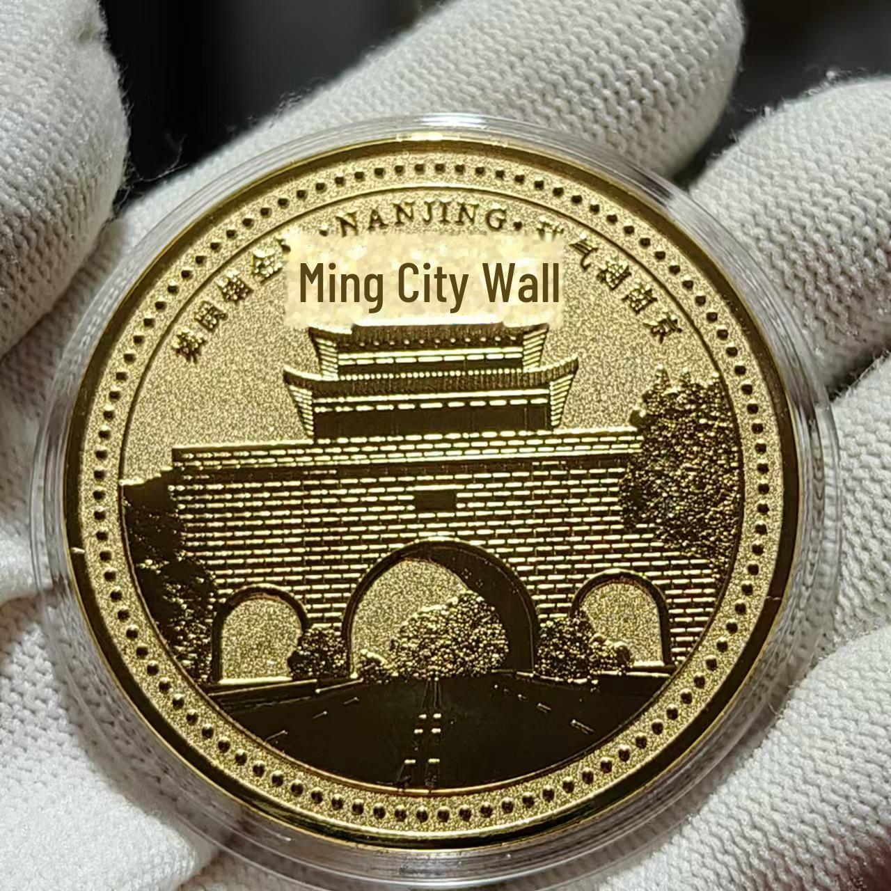 Золотые монеты культуры Нанкина: Гора Нюшоу, храм Конфуция, музыкальная площадка и музей Живописные места 50x3 mm