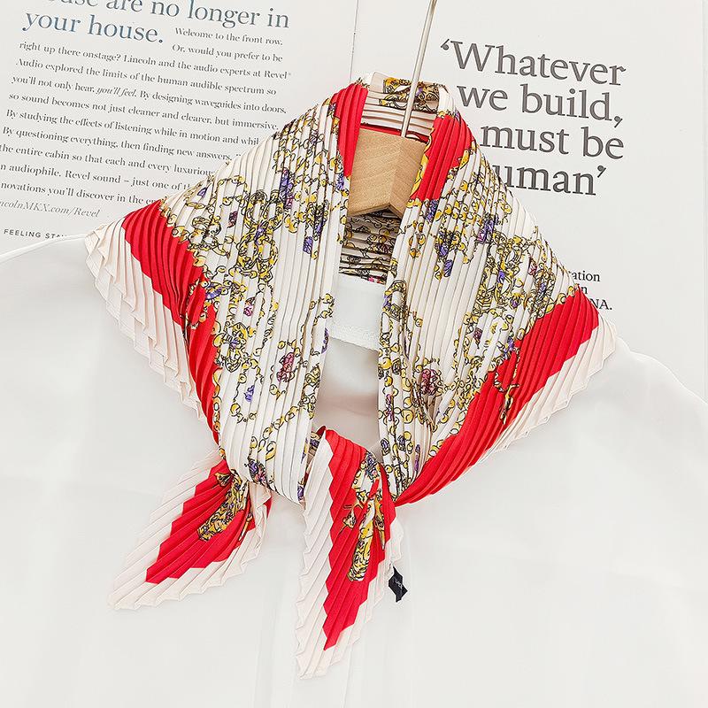 Retro Color Block Crinkled Square Scarf - 70cm Pleated Neckerchief in Imitation Silk for Women