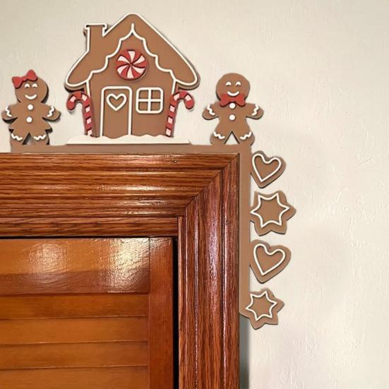 2 Pcs Christmas Gingerbread Door Toppers Wood Gingerbread Man Door Corner Sign for Door Frame Cabinet Shelf Window Wall Xmas Home Office Kitchen Decor