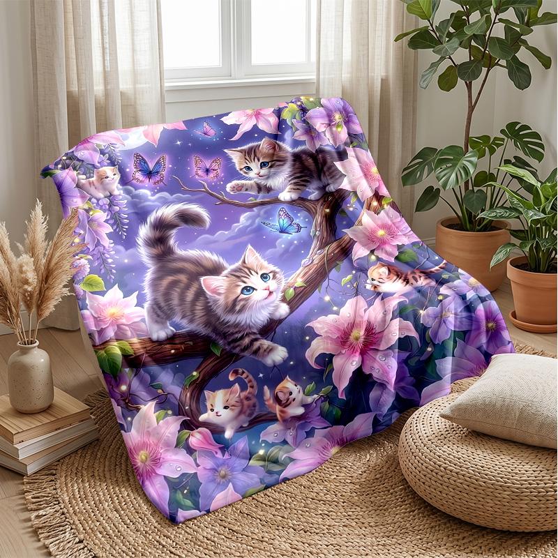 Kittens Hugging in Autumn Theme blanket Lightweight Warm Flannel Blanket Decorative Throw Blanket for Home Decoration