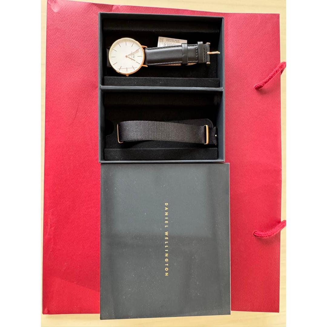 Used Unused Daniel Wellington watch