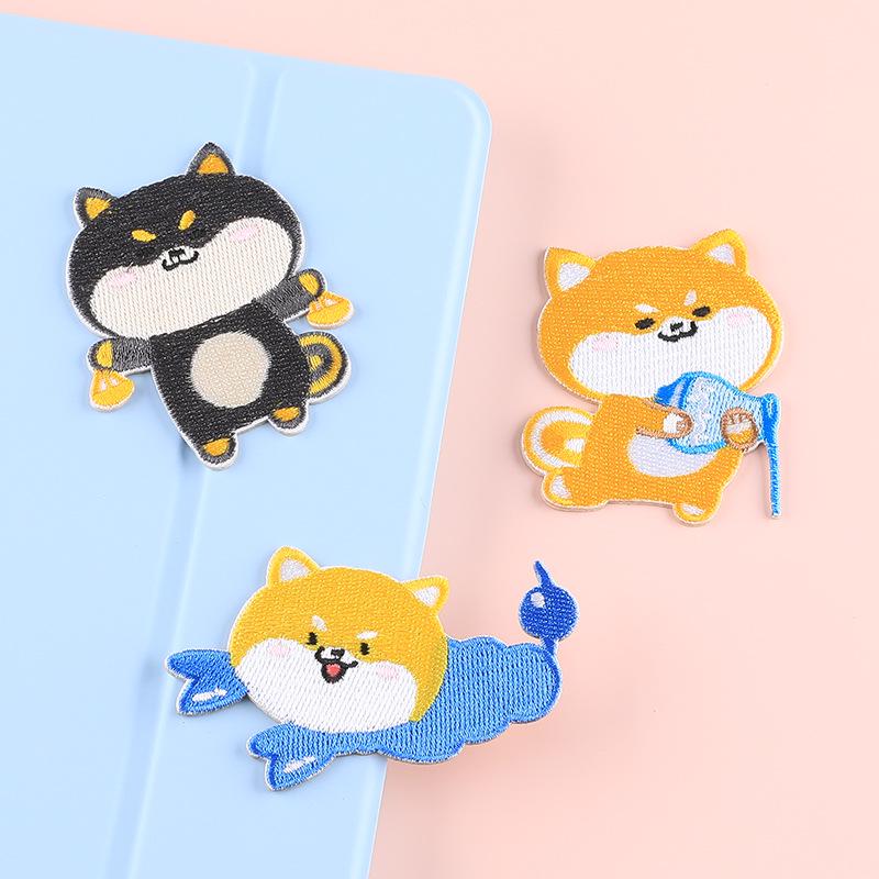 Duoku DIY Cartoon Animal Puppy Embroidery Patch - Self-Adhesive Cloth Accessory