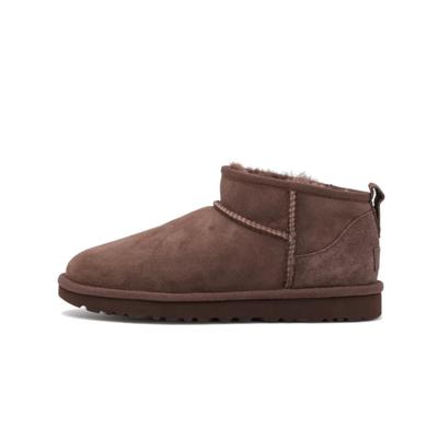 Klassischer Ultra Mini Stiefel Gebranntes Zedernholz