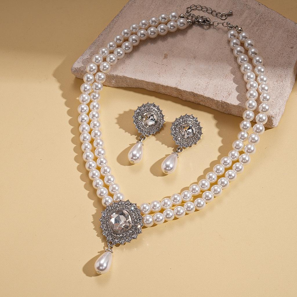 Elegant Summer Exaggerated Versatile Women'S Jewelry Necklace And Earring Set