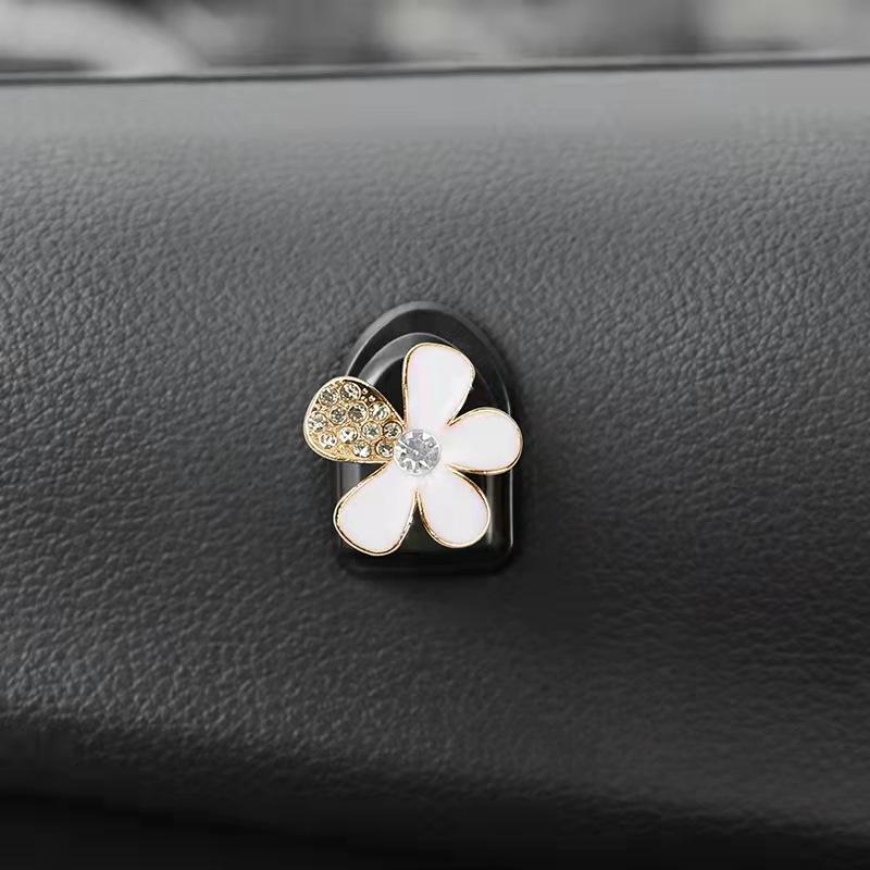 Mini Hook In The Car Center Console Seat Back Camellia, Bear, Multi-functional Storage ABS Data Cable Small Hook Auto