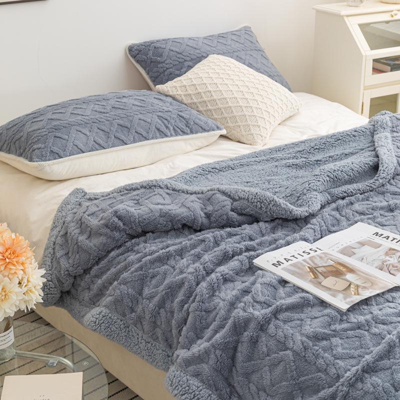 Lambswool & Taffeta Plush Multicolor Blanket - Ideal for Office, Autumn, Winter & All Seasons