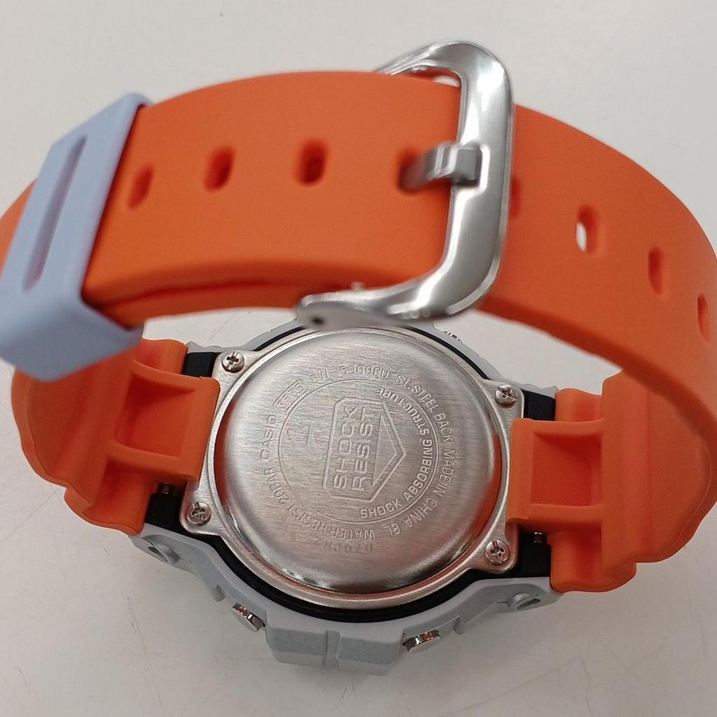 Used CASIO DW-5900EU G-SHOCK