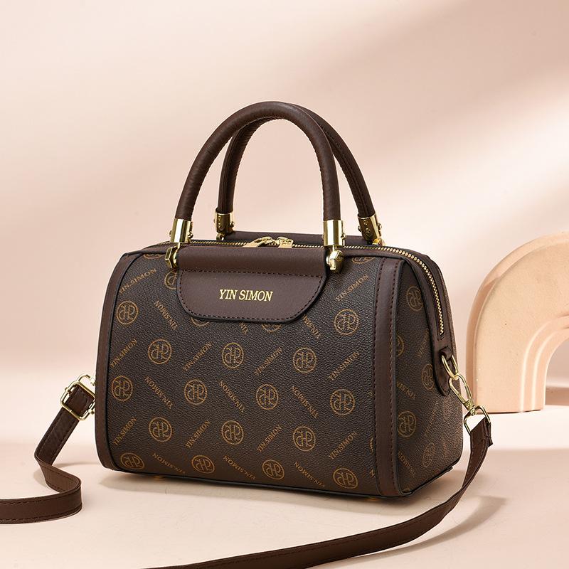 

Женская сумка Бостон 2025 новая модная трендовая текстура большой вместимости диагональный кросс-боди портативная сумка-подушка женская