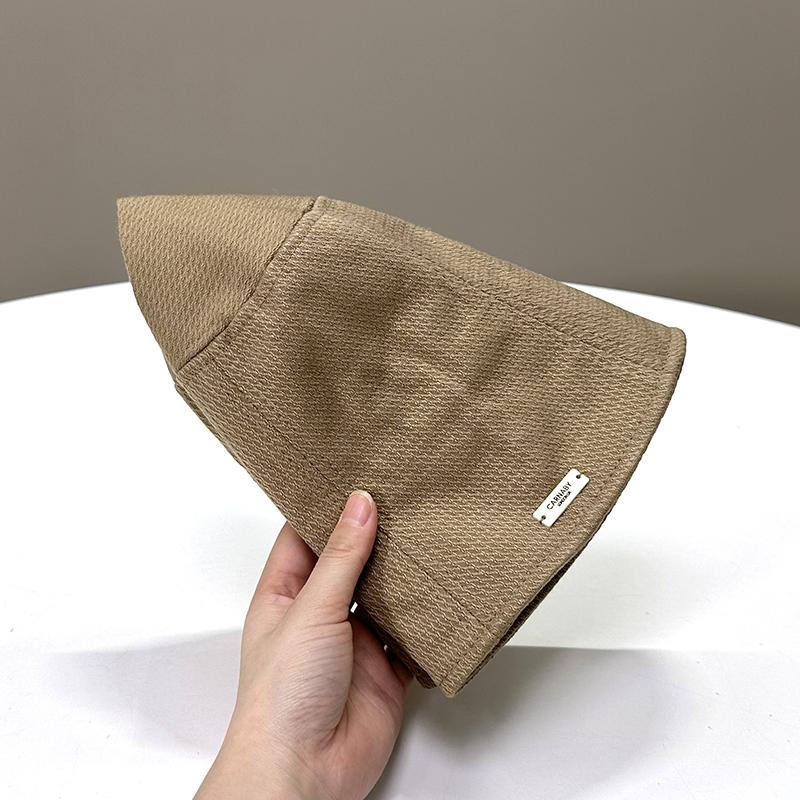 Spring and Autumn Hat Women's New Bucket Hat Fashion Temperament Cover Face Bucket Hat Versatile Show Washbasin Hat Trend