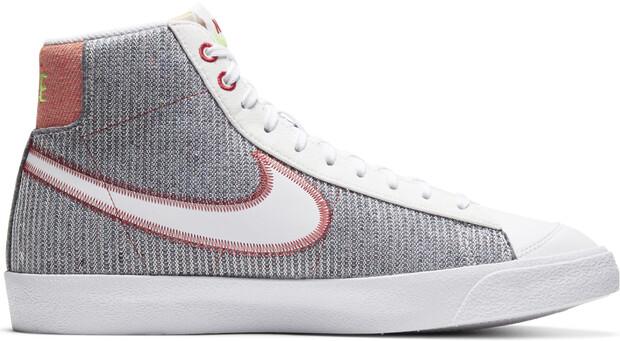 Nike Blazer Mid '77 Sneakers