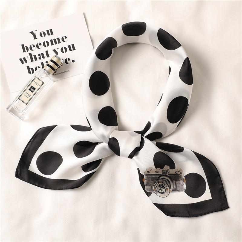 Spring and Summer New Satin Small Square Scarf Printed Scarf Scarf Women's Fashion Silk Scarf