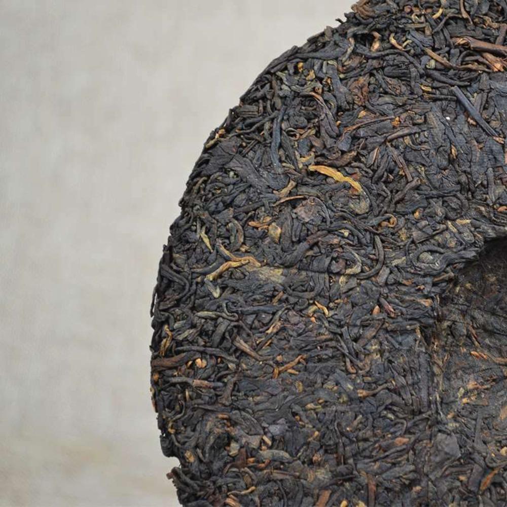 Pu-erh Tea Cake 357g Aged Yunnan Fermented Tea Herbal Detox Loose Weight Tea for Men Women