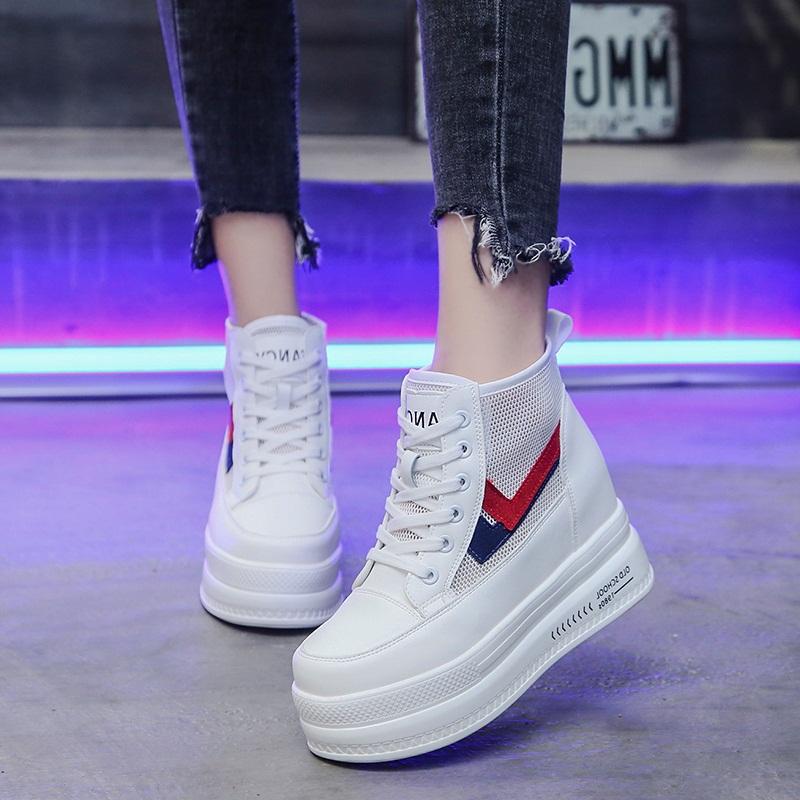 Новые модные кроссовки женские повседневные туфли дышащие плоские нескользящие женские — фото 5