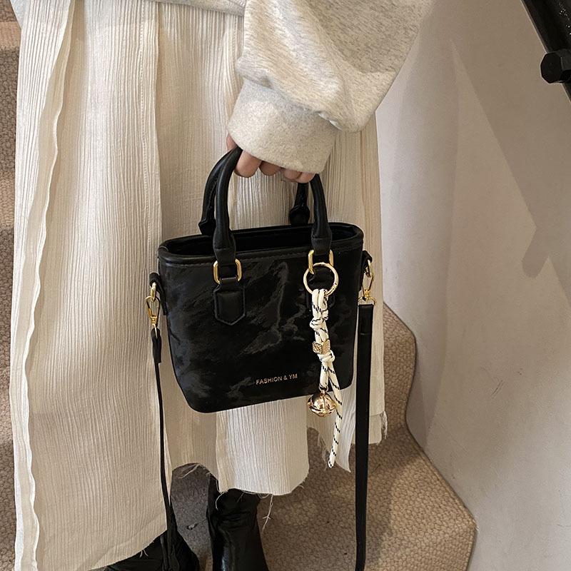 

Сумка Premium Sense Niche Bag женская весенняя сумка-мессенджер в стиле ретро универсальная повседневная портативная сумка-ведро чёрный