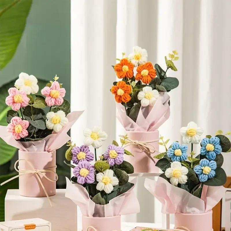 Exquisite Handmade Crocheted Pink Daisy Bouquet Braided Floral Arrangement Perfect Gift for Mother's Day Decor Home Decoration