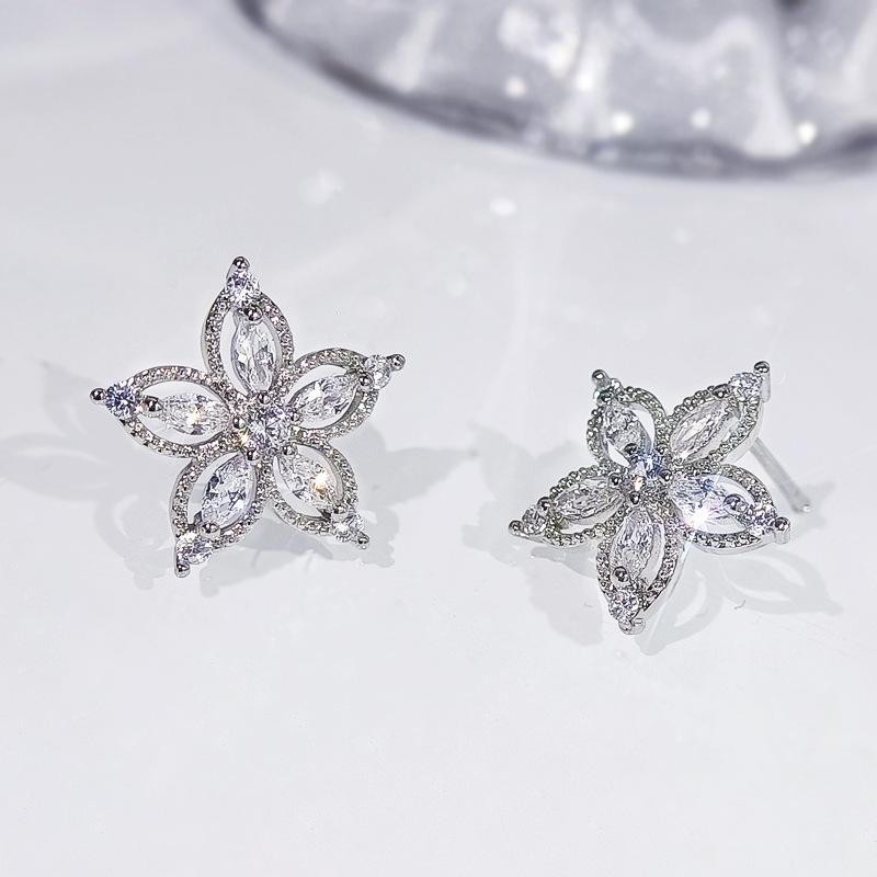 New Fashion Five-pointed Star Pendant Ring Earrings AAAA Glittering Zircon Jewelry Women's Ring Bridal Set