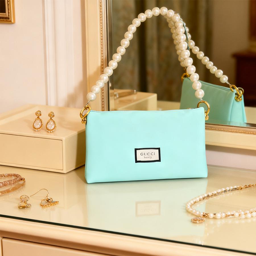 Gucci Piece Of Women's Crossbody Bag, Made Of Detachable Bag Strap. Suitable For Commuting And Parties. Environmentally Friendly