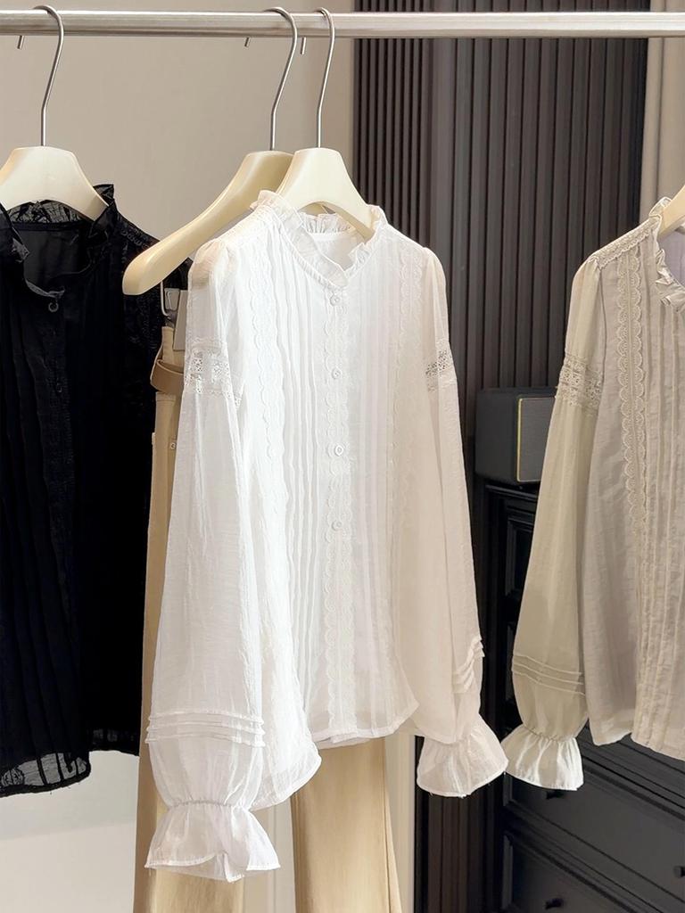 Elegant French Wood Ear Trim Round Neck Long Sleeve Womens Lace Top with Hollow Lantern Sleeves - Spring 2026