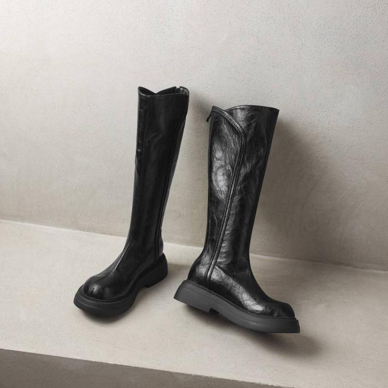 Korean version of rubber sole thick sole non-slip solid color Martin boots rear zipper comfortable middle heel round head autumn and winter hi