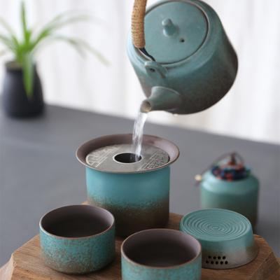 Ofenbrand Vintage Frühlingsgrün Grobkeramik Ein Kännchen 4 Tassen Teedose Schlichtes kleines Set Außenwohnzimmer Teeraum
