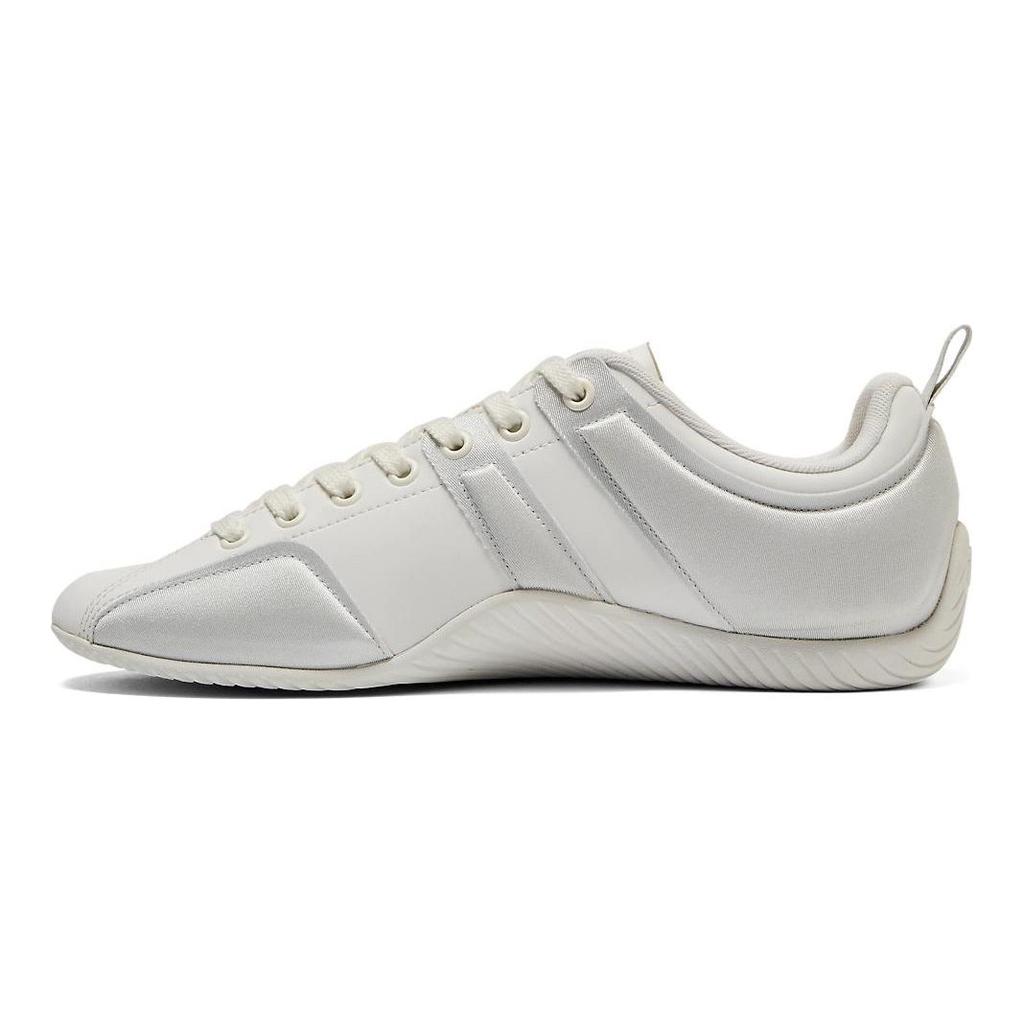 Onitsuka Tiger Sclaw Puff White Glacier Grey Unisex Sneakers 1183B968-100