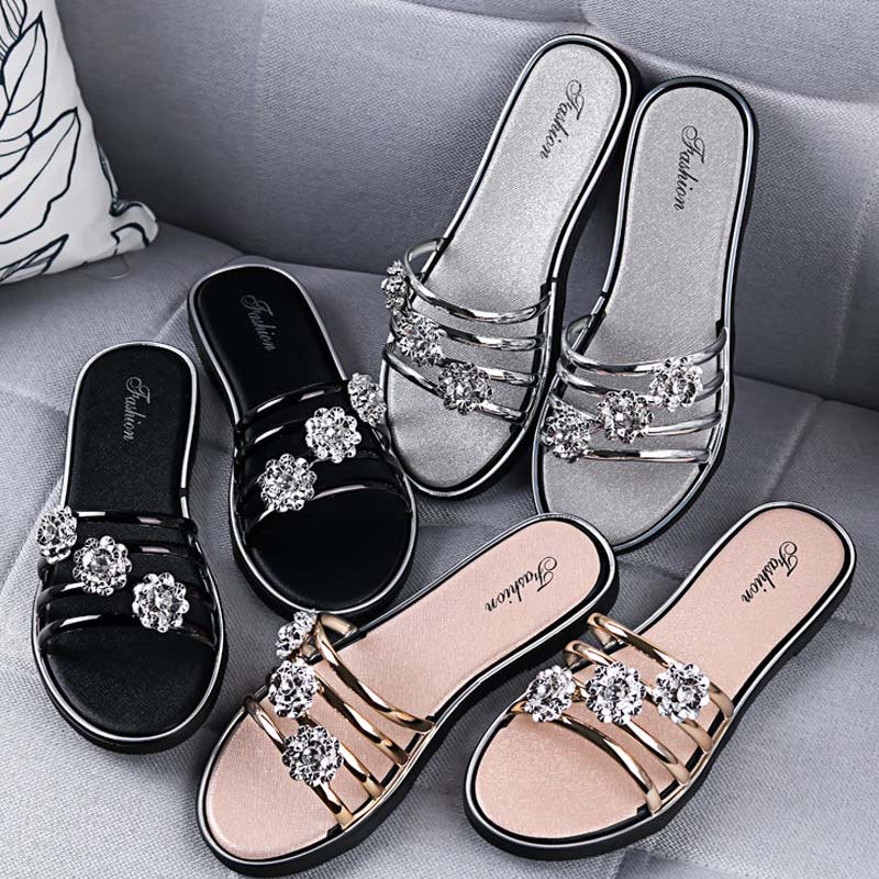 Women Peep Toe Sandals High Quality Rhinestones Slippers Anti Skid Flip Flops Crystal Women Shoes Summer Beach Footwear Lightweight Flat Sandals