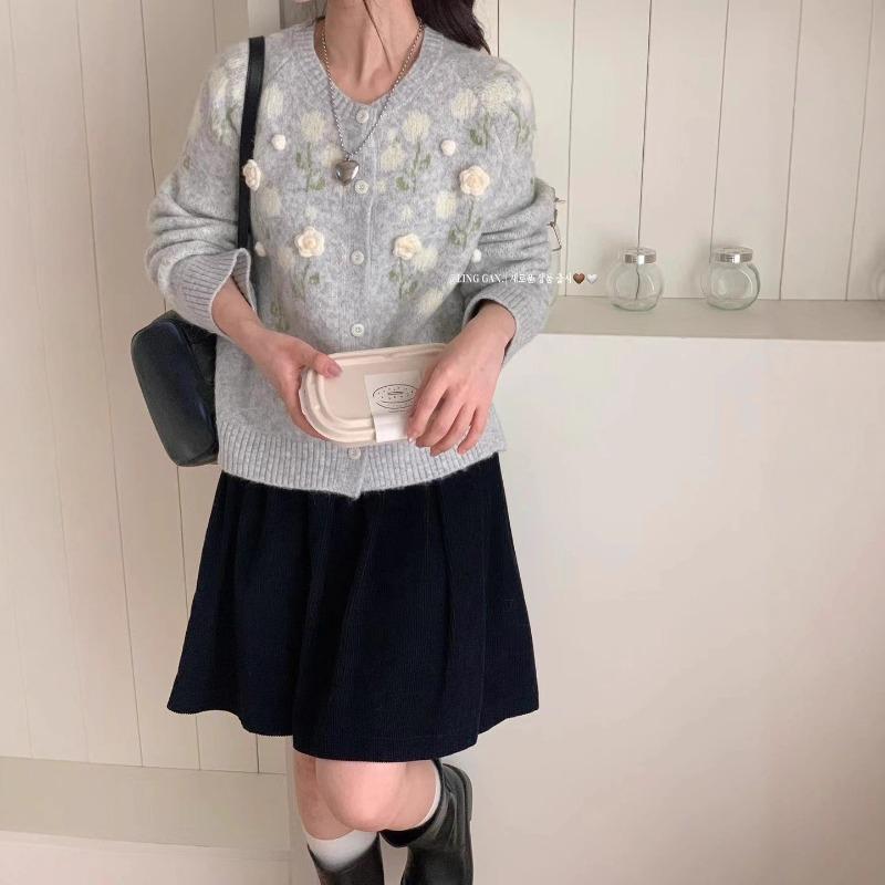 

New autumn clothes college style women s top cardigan sweater women s loose autumn and winter knitted jacket one size fits all светло-серый