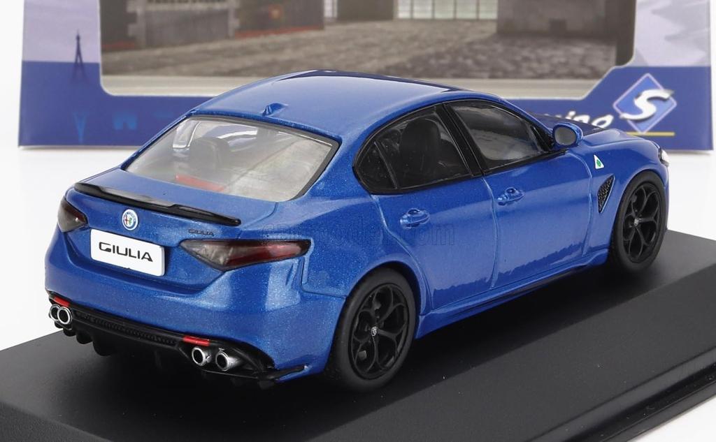 Solido Alfa Romeo Giulia 1/43 Scale Diecast Model Car, GIULIA QUADRIFOGLIO 2016 (Blue) [Parallel Import]