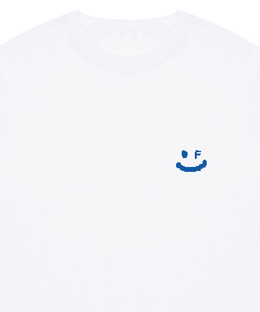GRAVER [Unisex] Pixel Small Drawing Smile Short Sleeve T-Shirt_White/Blue Logo