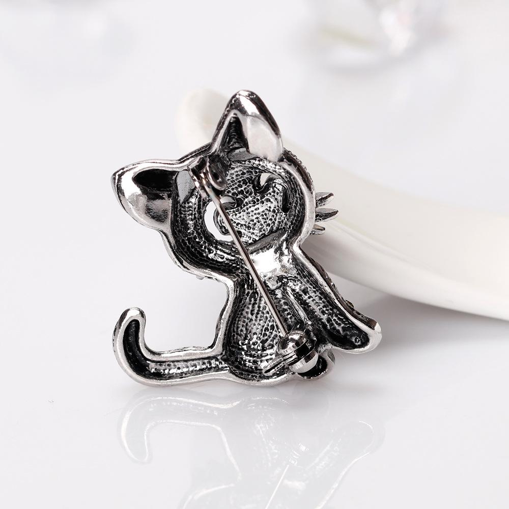 Women Girls Xmas Birthday Gift Refined Brooches Cute Cat Pattern Dazzling Rhinestone Breastpin