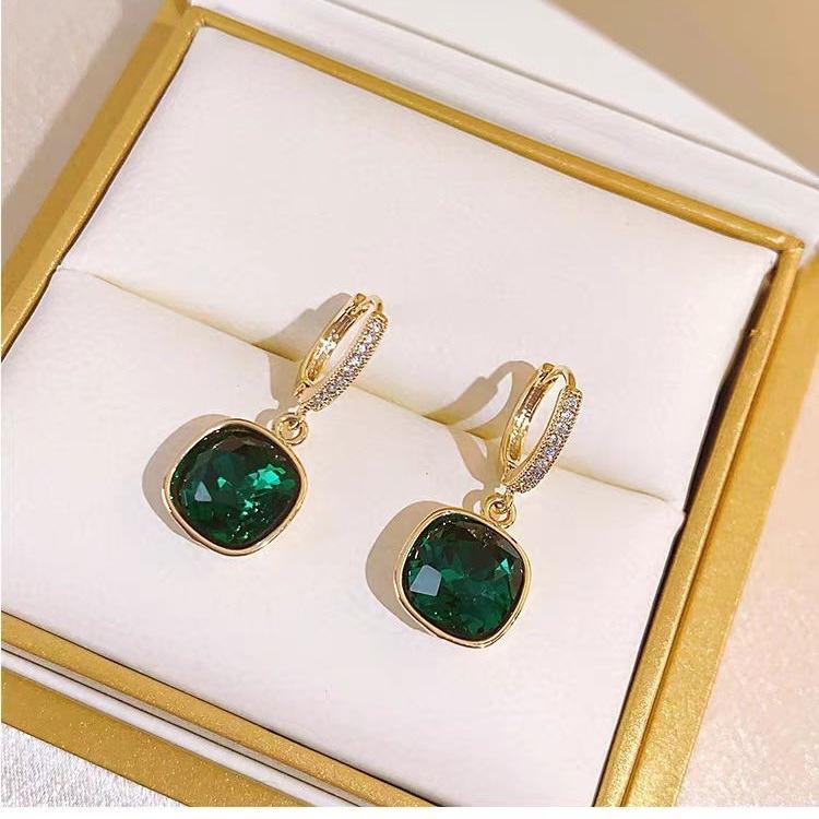 New Green Crystal Geometric Square Earrings for Women, Niche Temperament Earrings