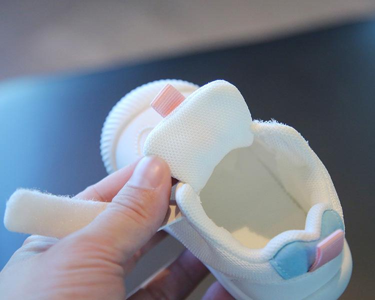 Breathable Mesh Soft Sole Shoes for Newborns & Toddlers - Versatile Spring/Autumn Fashion for Boys & Girls