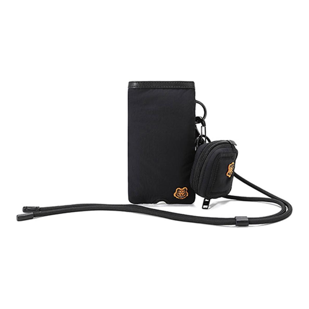 

Kenzo Tiger Year Gold Tiger Head Logo Embroidered Zipper Neck Fabric Strap Headphone Bag Shoulder Bag Phone Bag Men bags Black FB55PM408F24-99 Basic Set (Bag+Dust Bag)