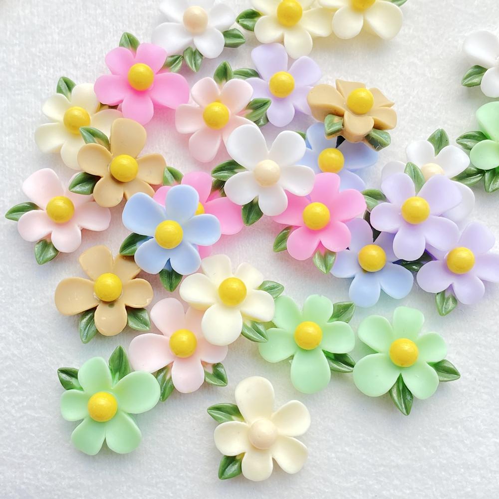 50Pcs Cute Mini Kawaii Cartoon Colorful Flowers Series Resin Scrapbook Diy Children Gift Hairpin  Accessories