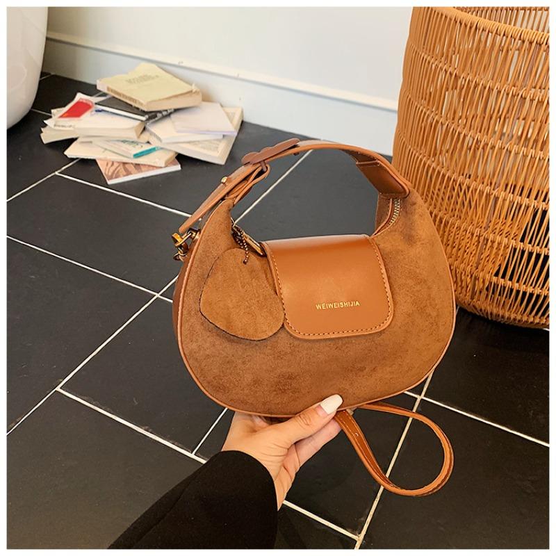 Premium Sense Niche Bag Women's Autumn and Winter New Matte Retro Shoulder Messenger Bag Dumpling Bag